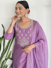 Women Floral Embroidered Silk Kurta with Pyjama & Dupatta