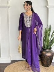 Women Embroidered Regular Thread Work Pure Silk Kurta with Trousers & Dupatta