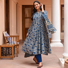 Floral Printed Ethnic Sets Straight Kurta and pant Set With Dupatta