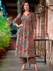 Floral Printed Empire Thread Work Pure Cotton Kurta & Trousers With Dupatta