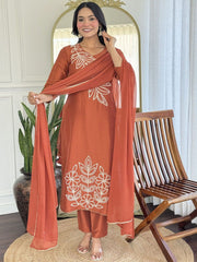 Women Floral Embroidered Silk Kurta with Trousers & Dupatta
