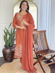 Women Floral Embroidered Silk Kurta with Trousers & Dupatta